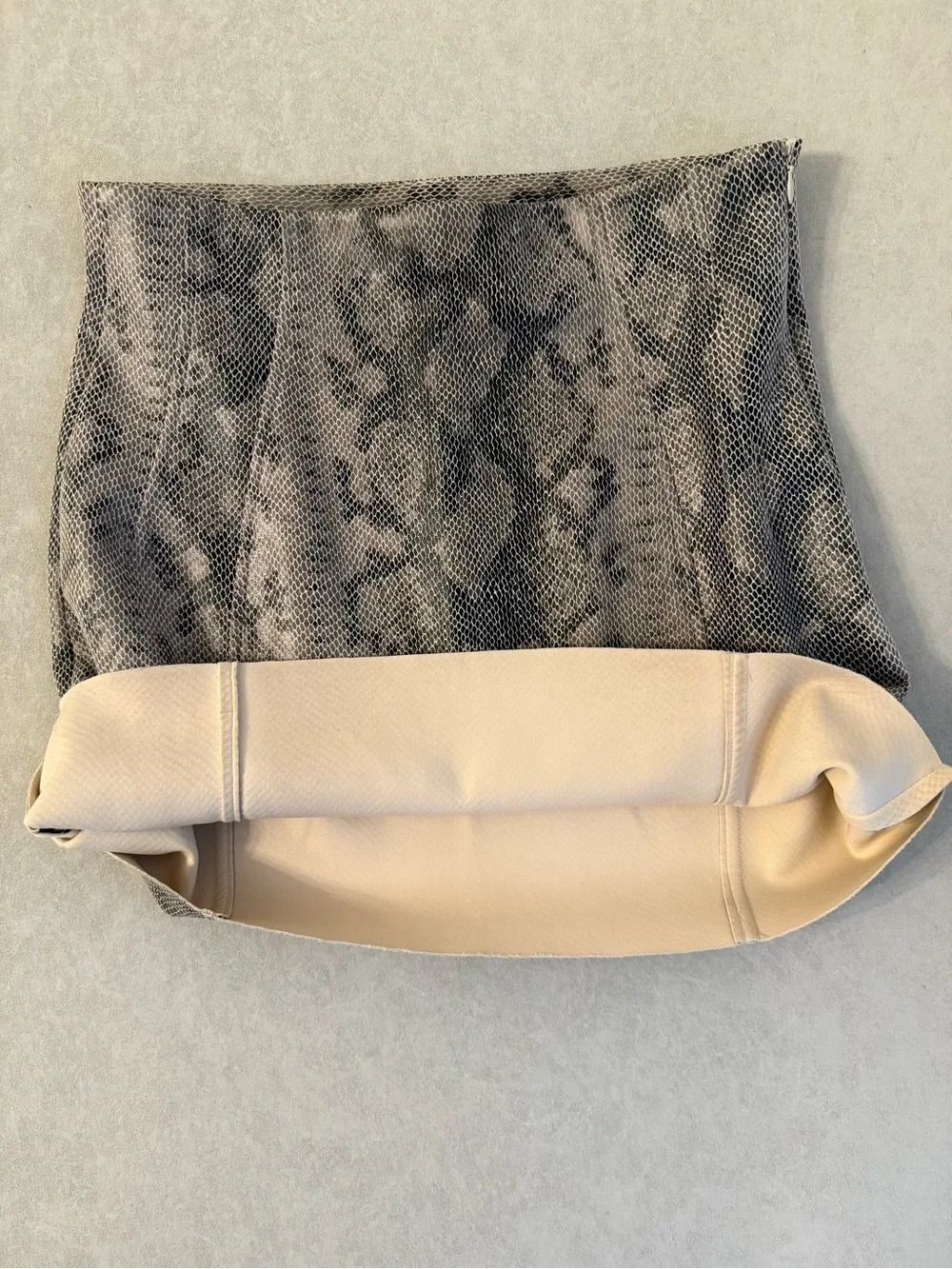 Zara Snakeskin Print High Rise A-Line Mini Skirt Brown Taupe Beige Black Size M
